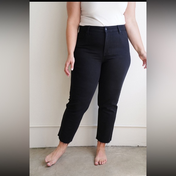 NWT Carly Jean Los Angeles Chrissy Classic Straight Leg Jeans - Picture 5 of 9